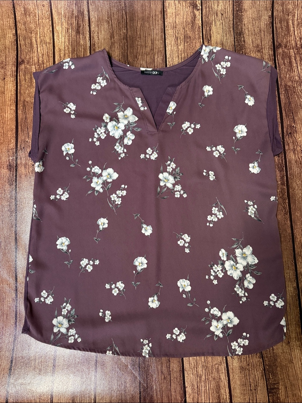 Like New ✨Papermoon Plum Floral Split-Neck Blouse